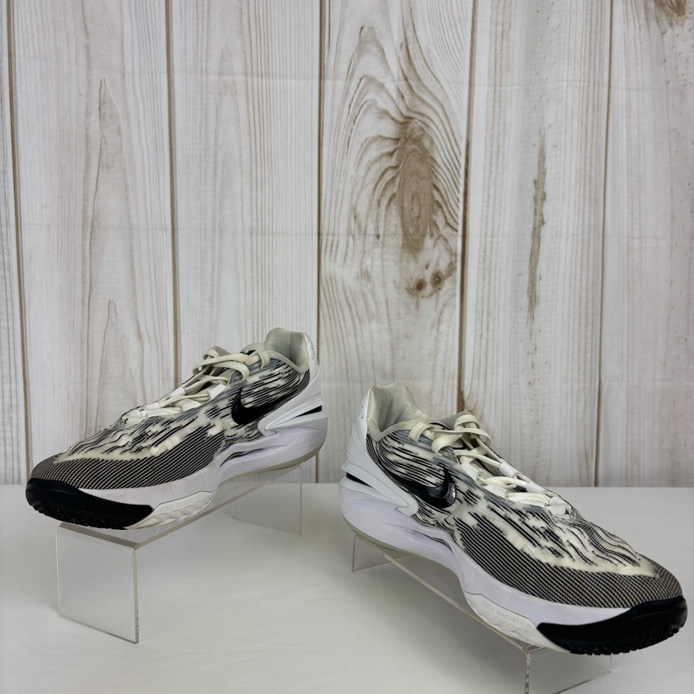 Nike Air Zoom GT Cut 2 Basketball Sneakers Lightweight Low Tennis Shoes Size 11 - Picture 3 of 16